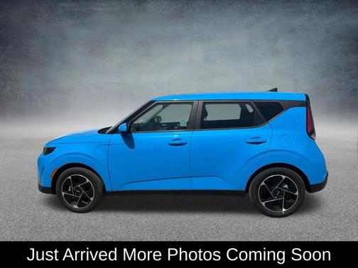 Surf Blue 2025 Kia Soul EX