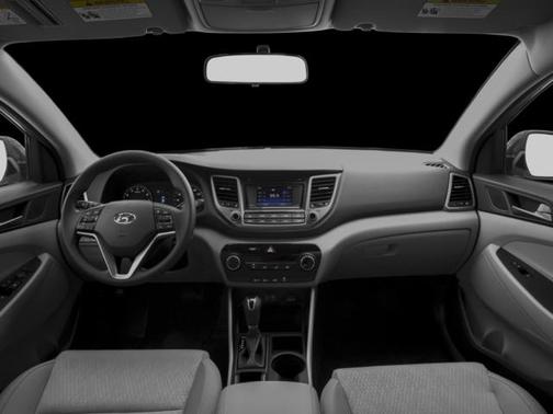 2017 Hyundai TUCSON SE Plus