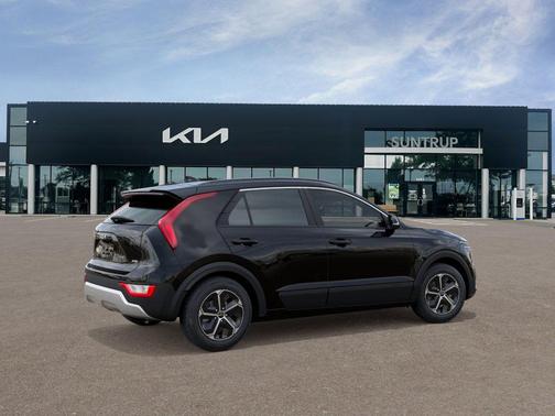 2025 Kia Niro EX