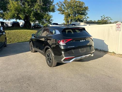 2024 Kia Sportage LX
