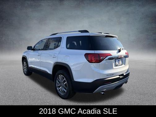 2018 GMC Acadia SLE-2