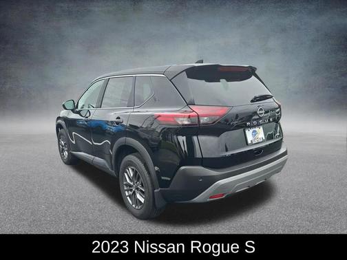 Super Black 2023 Nissan Rogue S