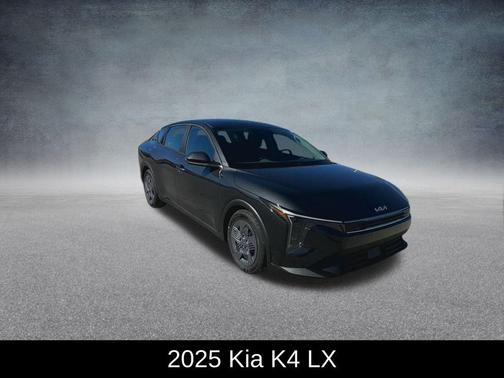 2025 Kia K4 LX