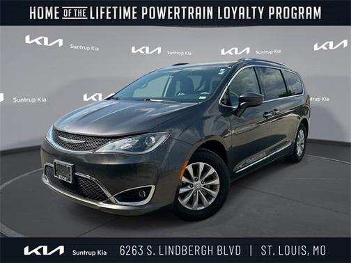2018 Chrysler Pacifica Touring-L