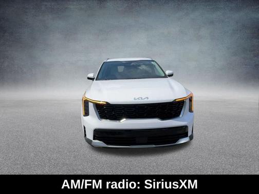 Glacial White Pearl 2026 Kia Sorento S