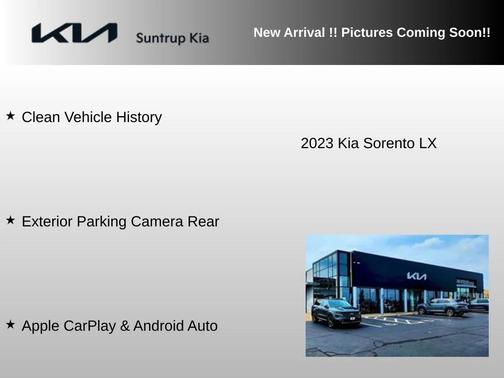 Everlasting Silver 2023 Kia Sorento LX
