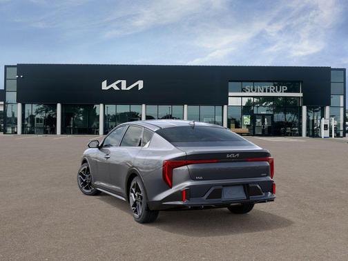 2025 Kia K4 GT-Line
