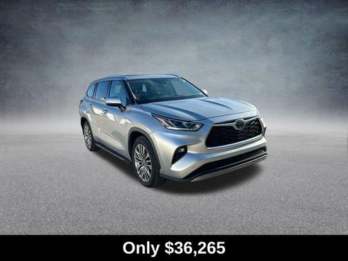 2022 Toyota Highlander Platinum
