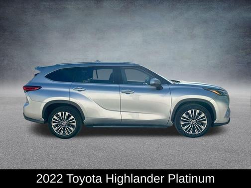 2022 Toyota Highlander Platinum