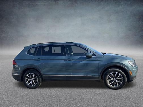 2020 Volkswagen Tiguan 2.0T SE R-Line Black