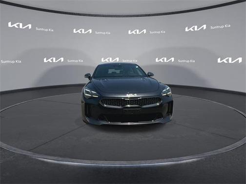 2023 Kia Stinger GT-Line