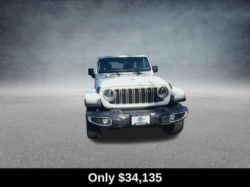 2024 Jeep Wrangler 4-Door Sahara 4x4