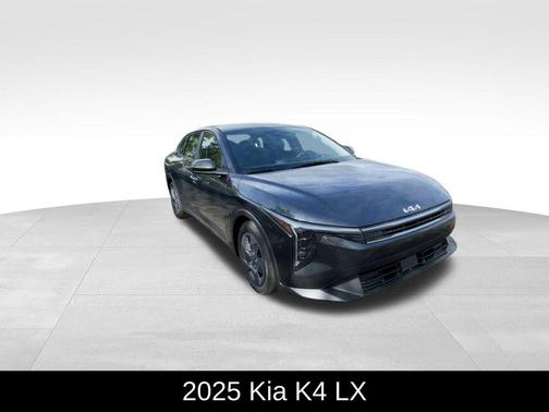 2025 Kia K4 LX