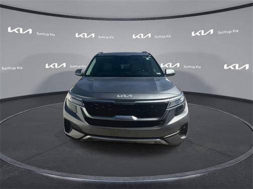 2022 Kia Seltos EX