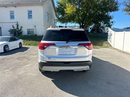 2019 GMC Acadia SLE-2