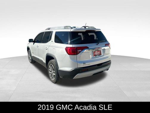 2019 GMC Acadia SLE-2