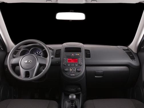 2013 Kia Soul Base