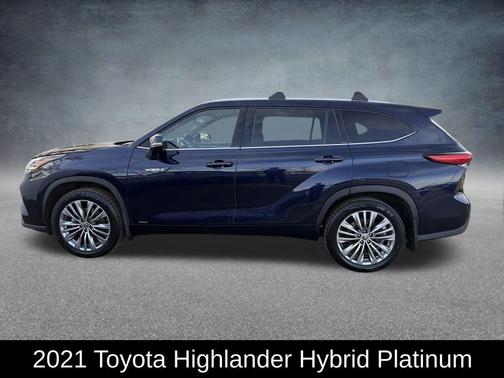 2021 Toyota Highlander Hybrid Platinum