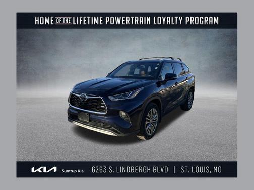 2021 Toyota Highlander Hybrid Platinum