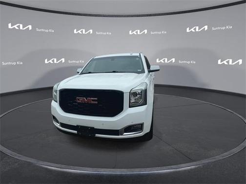 2016 GMC Yukon SLE