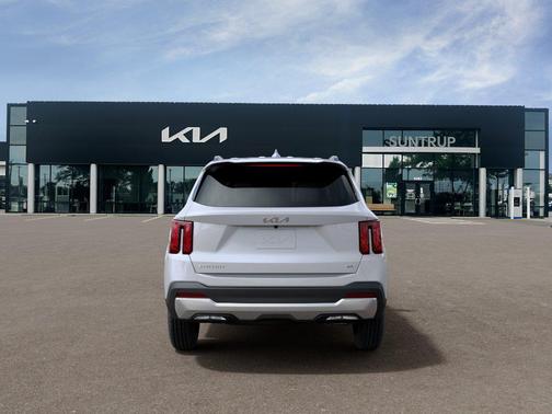 Glacial White Pearl 2026 Kia Sorento S