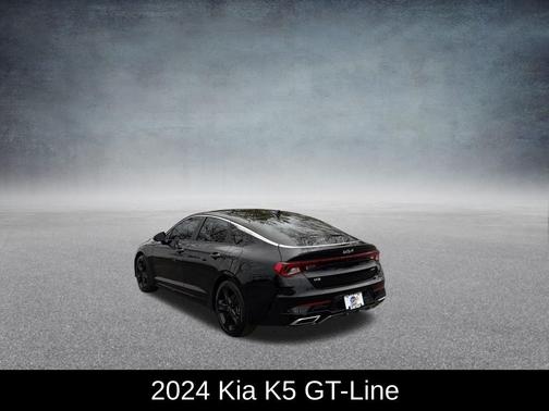 2024 Kia K5 GT-Line