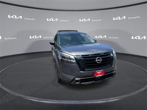 2022 Nissan Pathfinder SV 2WD