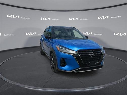 2024 Nissan Kicks SR