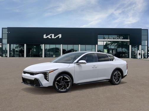 2025 Kia K4 GT-Line