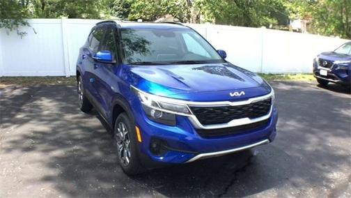 2022 Kia Seltos EX