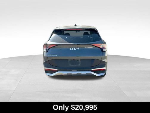 2024 Kia Sportage LX