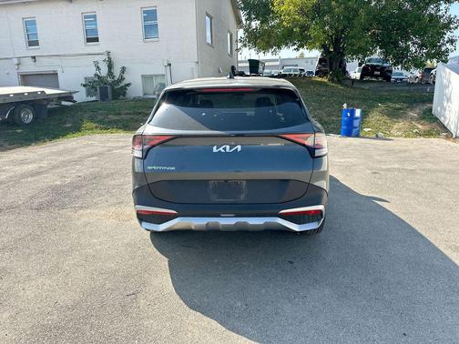 2024 Kia Sportage LX