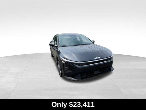 2025 Kia K4 LX