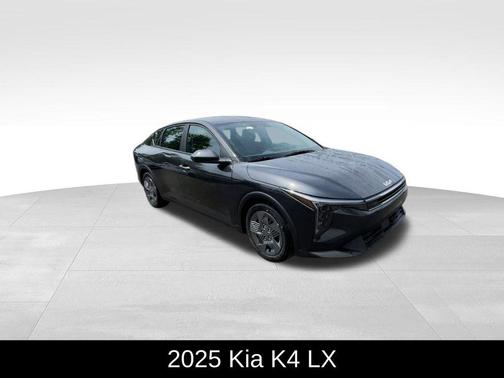 2025 Kia K4 LX