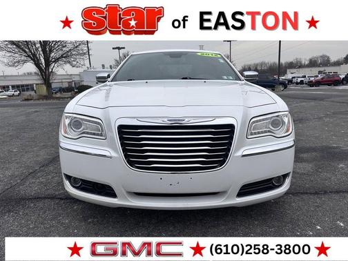 2012 Chrysler 300C Base