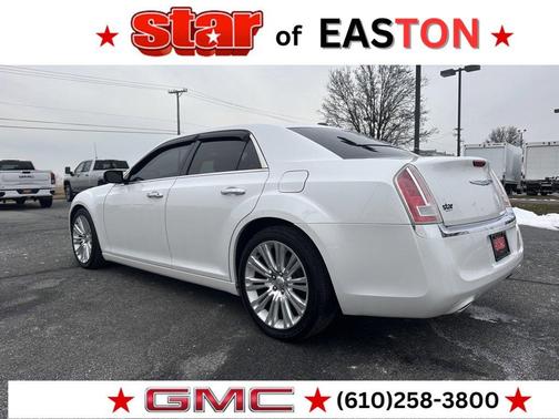 2012 Chrysler 300C Base