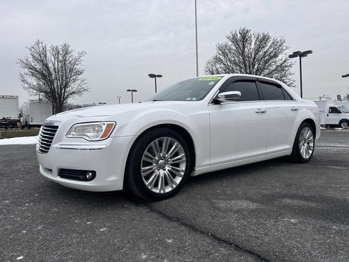 2012 Chrysler 300C Base