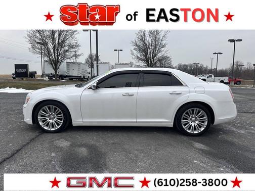 2012 Chrysler 300C Base