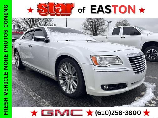 2012 Chrysler 300C Base