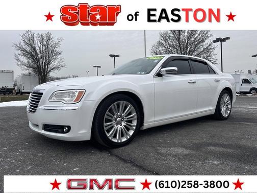 2012 Chrysler 300C Base