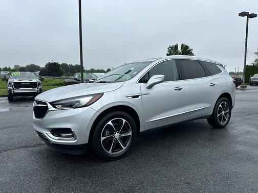 2021 Buick Enclave Essence