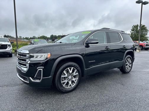 2022 GMC Acadia SLE