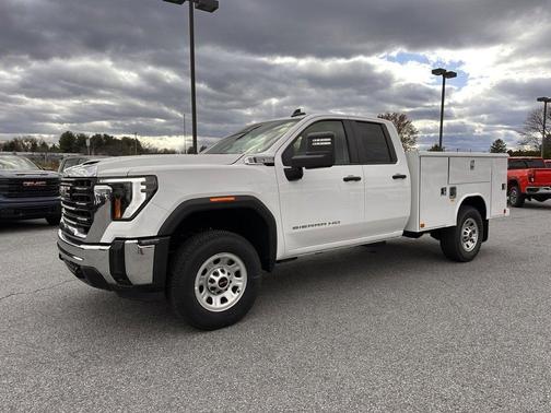 2025 GMC Sierra 3500 Pro