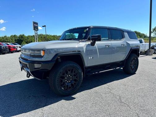 2026 GMC HUMMER EV SUV 2X