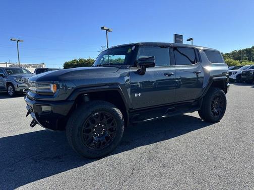 2026 GMC HUMMER EV SUV 2X