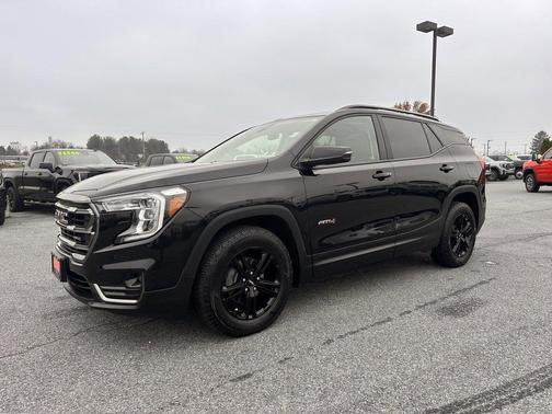 2022 GMC Terrain AT4
