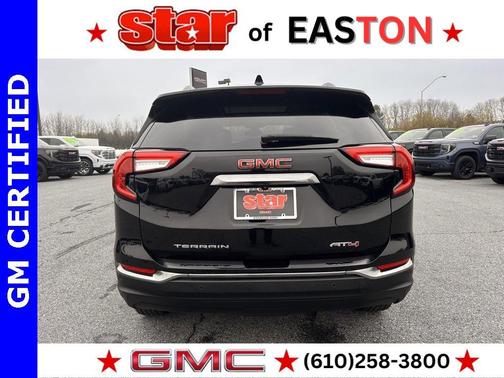 2022 GMC Terrain AT4