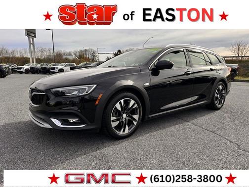 2019 Buick Regal TourX Essence