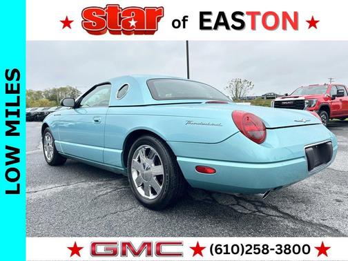 2002 Ford Thunderbird w/Hardtop Premium