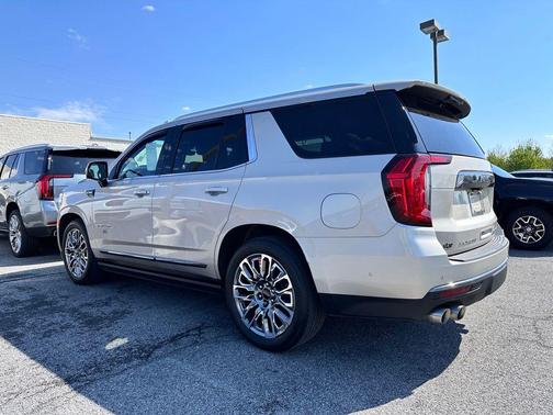 Beige Pearl Metallic 2023 GMC Yukon Denali Ultimate